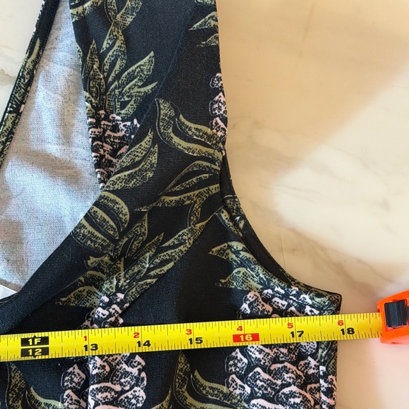 H&M Black Sleeveless Floral Skater Dress V Neck Pinecone Print Women’s L - Picture 5 of 7